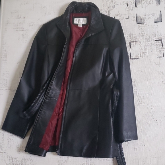 Like NEW vintage 90's leather jacket - Picture 4 of 7